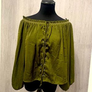 Forever 21 off the shoulder blouse